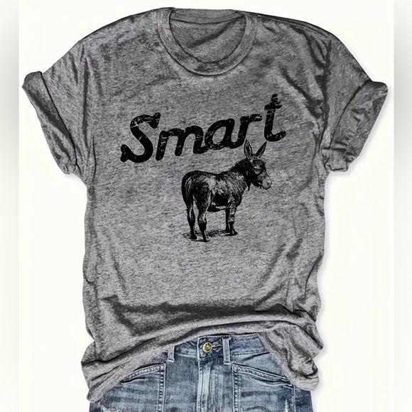 Graphic & Letter print T Shirt - Picture 1 of 1